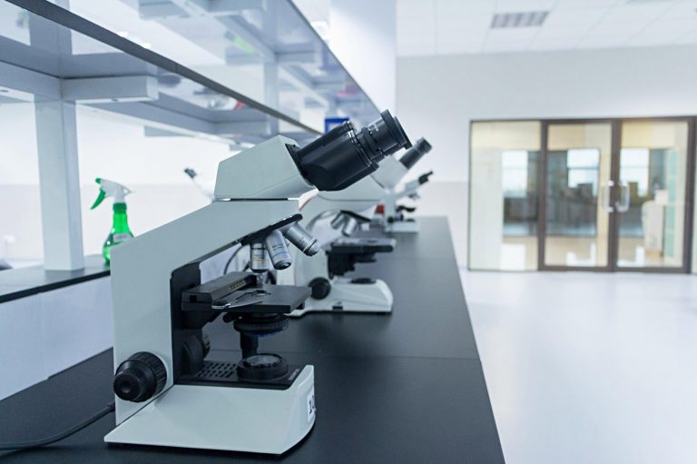 Indonesia-Science-Education-life-technology-research-international-institute-for-sciences-Teaching-Lab-6th-Floor